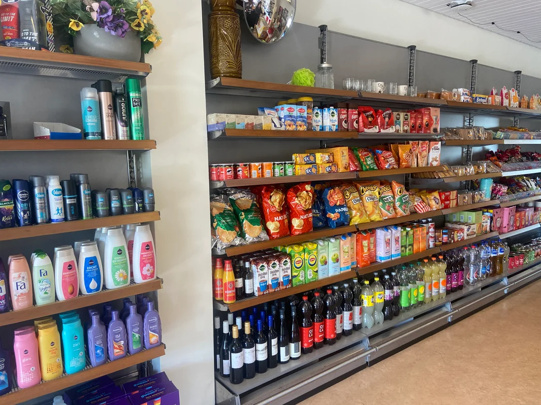 Buurtwinkel en Eigenwijz